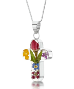 MP07 - Silver cross Pendant with Mixed flowers and Rose - Shrieking Violet - Masterpieces.nl