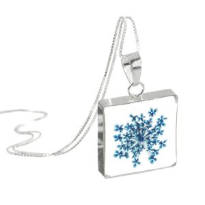 GP03 - Silver large square Pendant with Blue Gyp - Masterpieces.nl