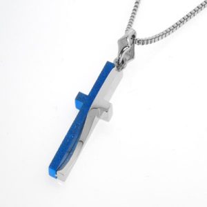 JTPN102069STBL - Zilveren ketting met blauw kruis met witte stenen en zandstraal