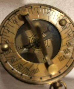 NI4668 - Antique pocket fob sundial compass - Masterpieces.nl