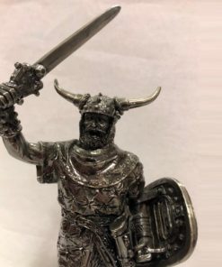 WFP21016 - Viking met zwaard en schild - Masterpieces.nl
