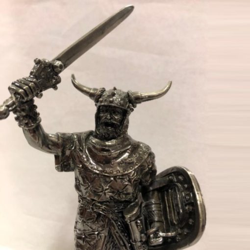 WFP21016 - Viking met zwaard en schild - Masterpieces.nl