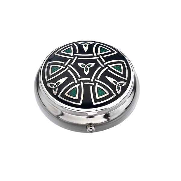 8872GB - Celtic Trinity and Coils Green/Black - Masterpieces.nl