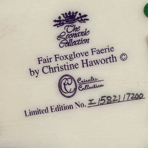 Limited edition Fair Foxglove Faerie - LP10425 - Christine Haworth - Faerie Poppets - Masterpieces.nl