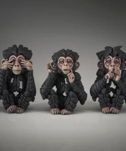 Baby Chimpanzees See no, Hear no, Speak no Evil - Masterpieces.nl