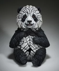 ED40 - Panda Cub Figure - Masterpieces.nl