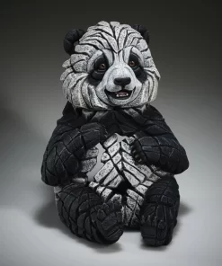 ED40 - Panda Cub Figure - Masterpieces.nl