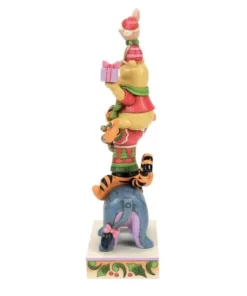 6015005 - Christmas Winnie the Pooh Stacked Figurine - Disney Jim Shore - Masterpieces.nl