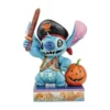 6008987 - Lovable Buccaneer (Stitch as a Pirate Figurine) - Disney Jim Shore - Masterpieces.nl